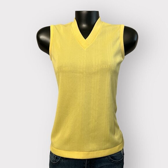 Vintage Yellow Sleeveless V-Neck Ribbed Tank Top Women’s size Small Summer Retro - Picture 2 of 6